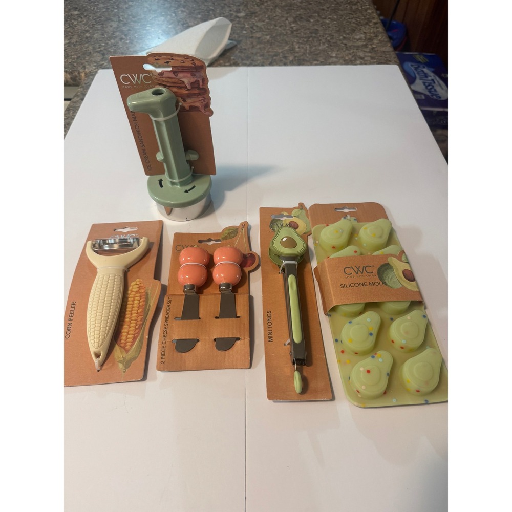 Cook With Color 5pc Kitchen Gadget Set Ice Cream Maker Corn Peeler Avocado Mold